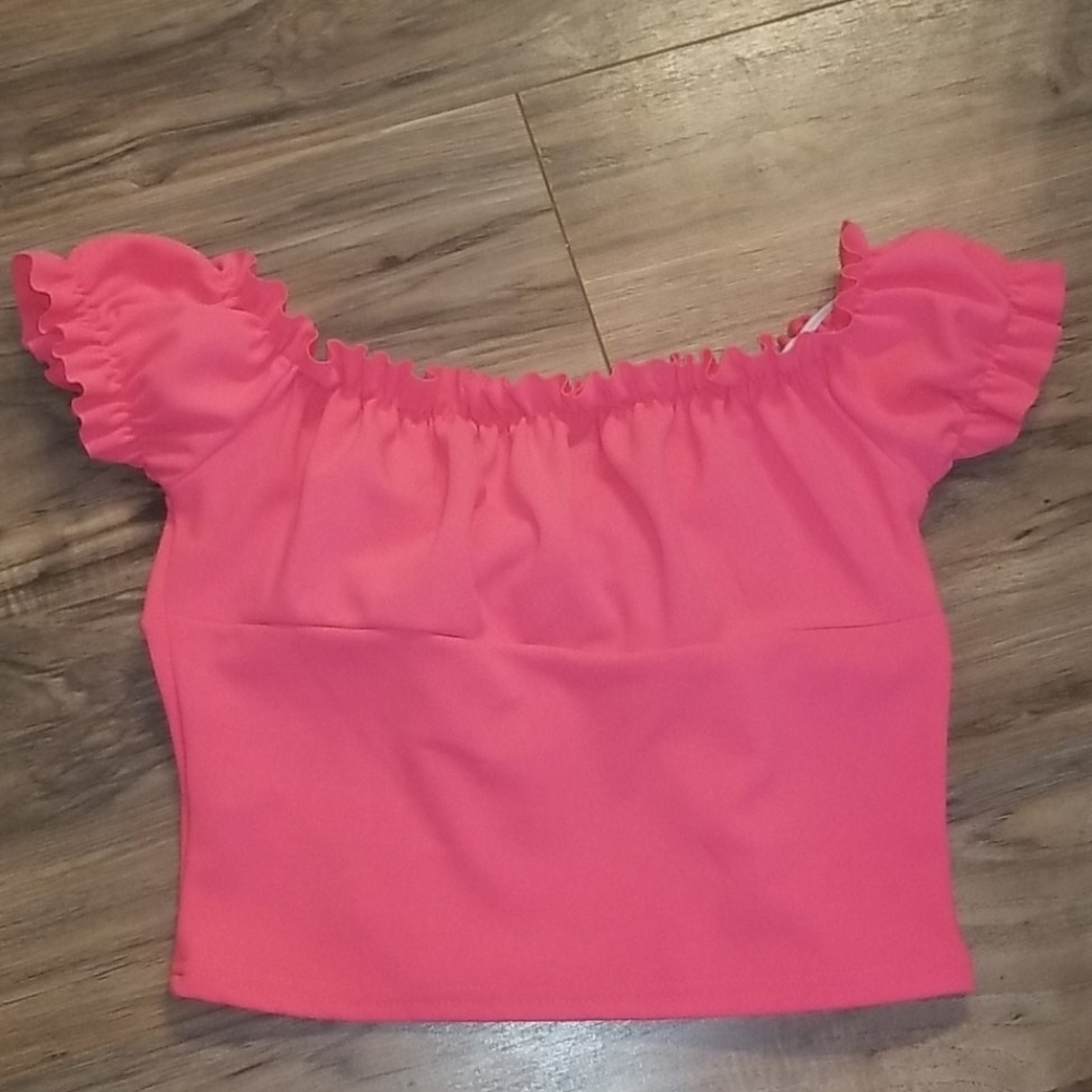 Missguided Ruffled Top - Picture 4 of 4